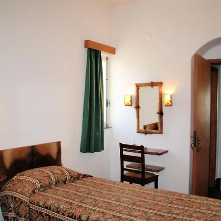 Konukevi Quinta Da Ameijeira 4*